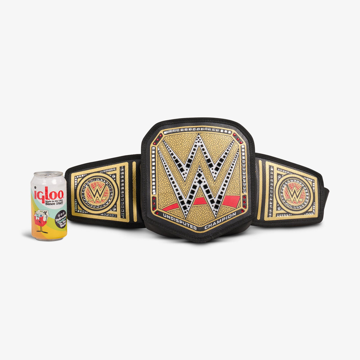 undisputed-wwe-championship-fanny-pack-n6 00027856-P.jpg