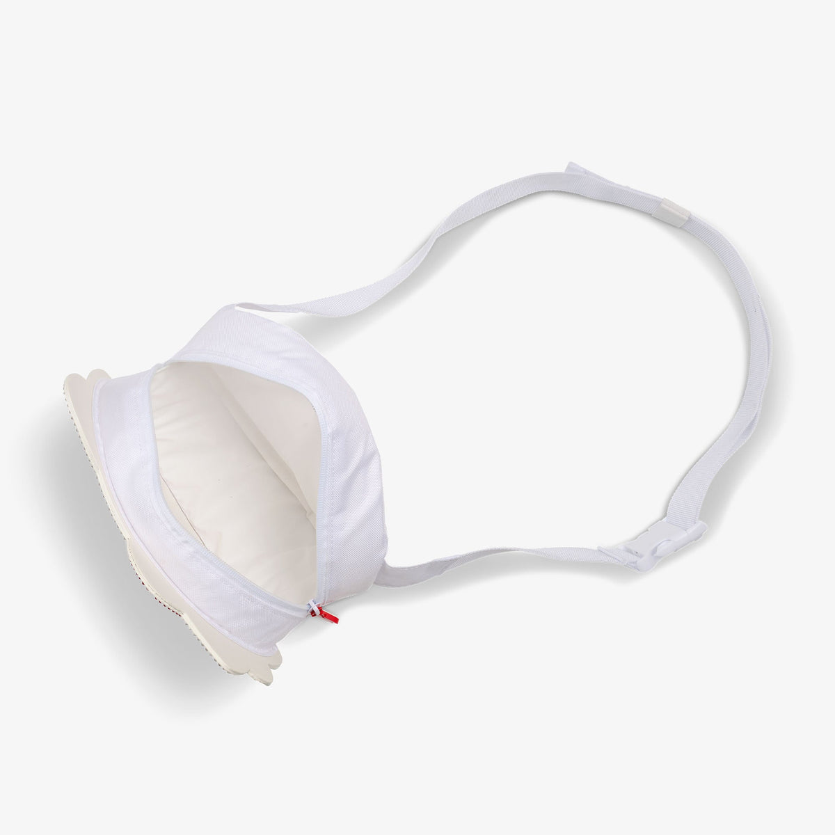 hello-kitty-classic-fanny-pack-e8 00027928-O2_ae2669ba-64a8-48bc-b8c3-bc035c959835.jpg