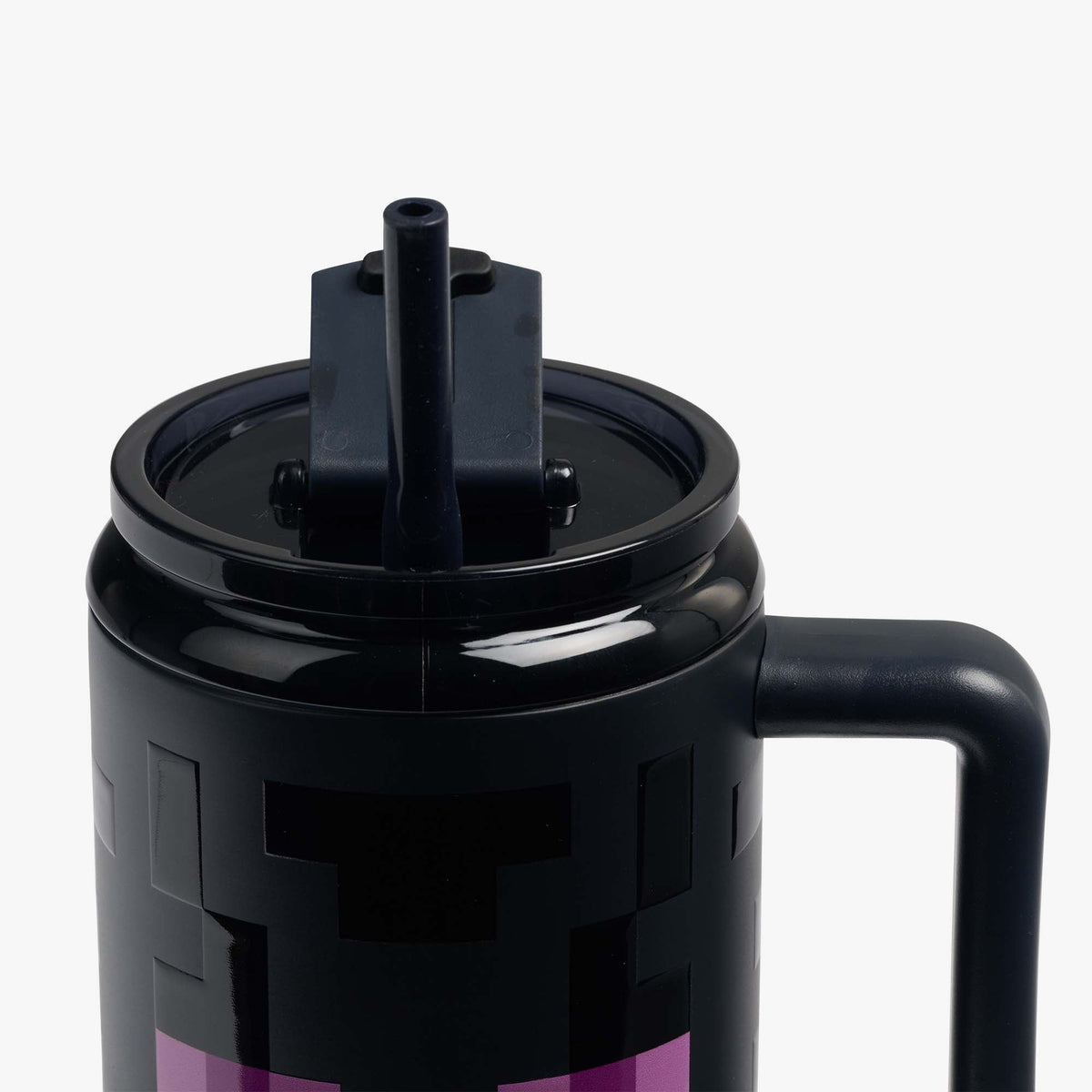 minecraft-enderman-32-oz-travel-mug-n0 00027992-STRW.jpg