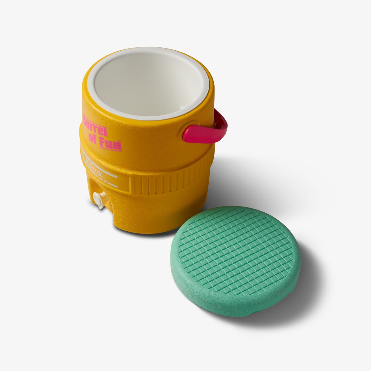 retro-barrel-of-fun-2-gallon-jug-e5 00031416_3.jpg