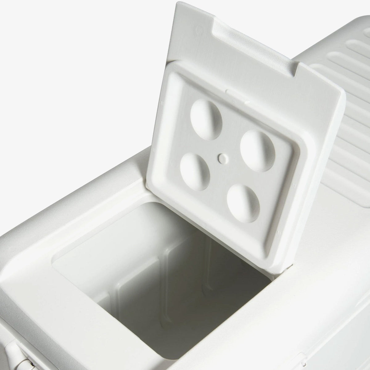 quick-and-cool-150-qt-cooler-g1 00044363-quick-and-cool-150-qt-cooler-cu-open-hatch_2c6197ae-88fc-4867-ad4f-5e48e4b855e0.jpg