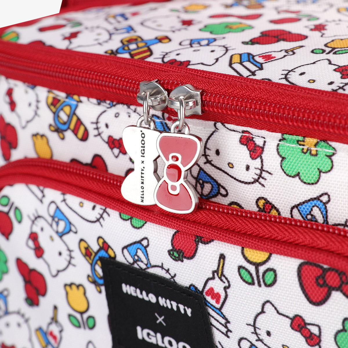 hello-kitty-square-lunch-cooler-bag-g3 00048910-C8.jpg