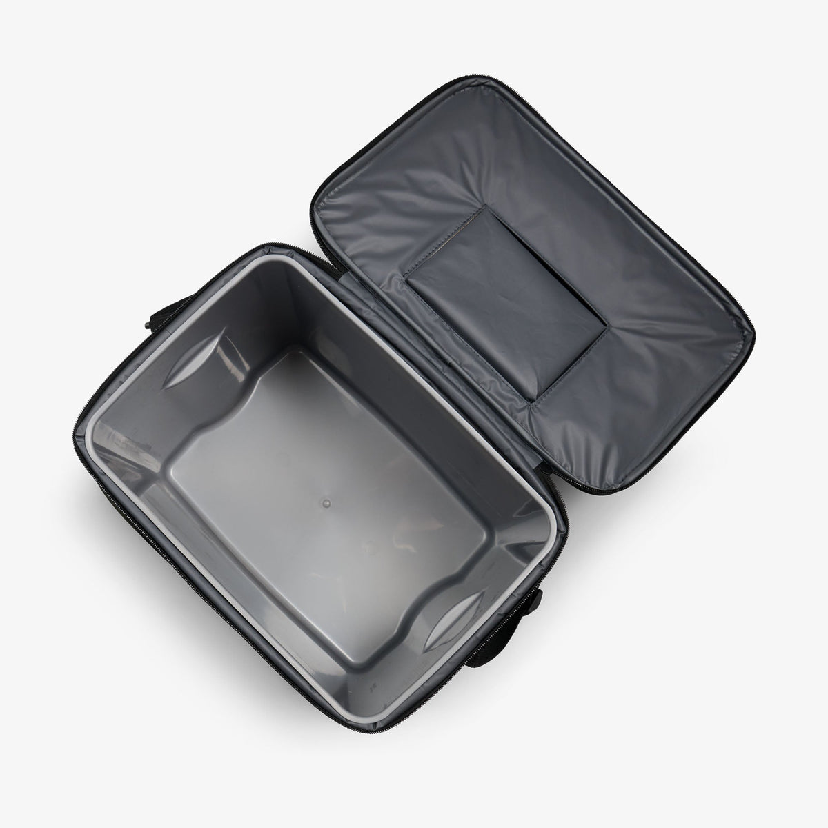 realtree-apx-hlc-28-can-bag-j0 00064354-O2-2025.jpg