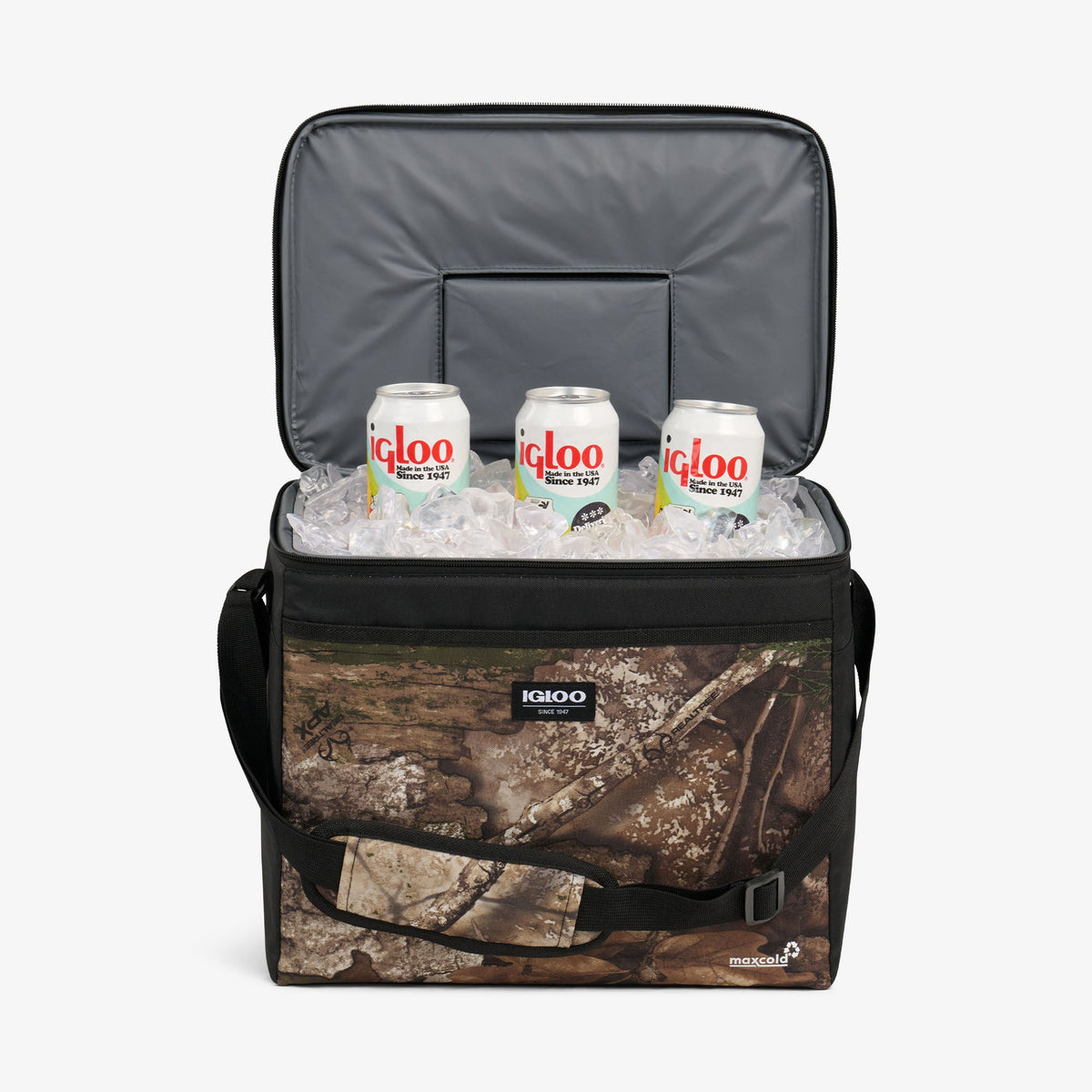 realtree-apx-hlc-28-can-bag-j0 00064354-P4-2025.jpg
