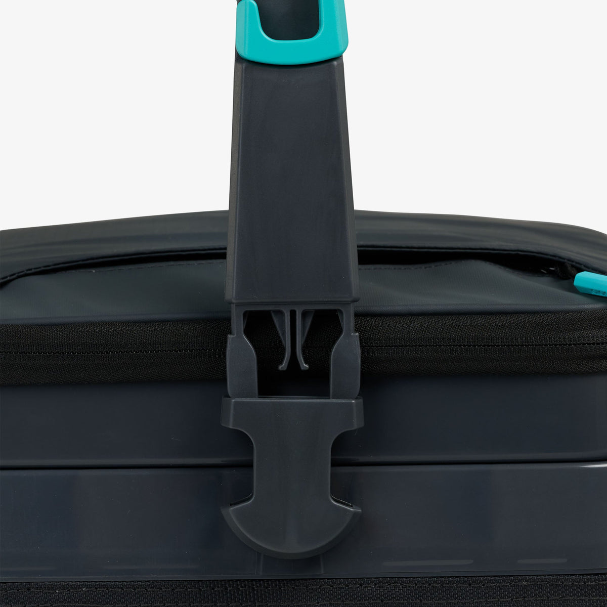 rival-18-can-hybrid-cooler-m0 00064361-HK1.jpg