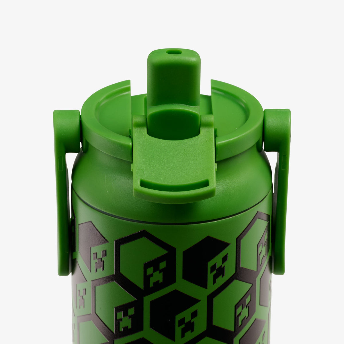 minecraft-creeper-glow-in-the-dark-20-oz-bottle-q3 00071605-L2.jpg